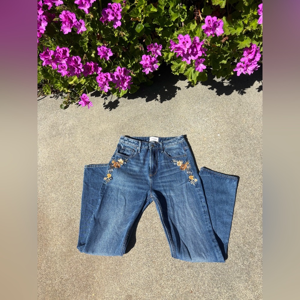 NWOT Free People x Driftwood Floral Embroidered Stella Jeans - Picture 6 of 10